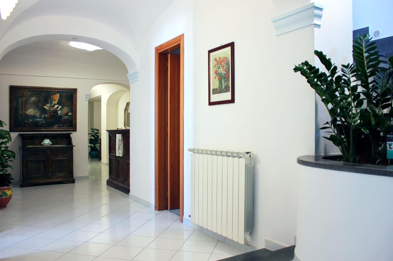 La Pergola Del Torchio Bed and Breakfast Ischia Buitenkant foto